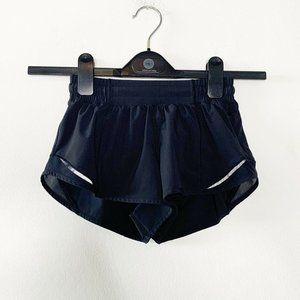 Lululemon Hotty Hot II Shorts 2.5 Inseam Black
